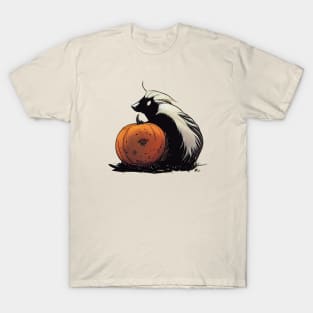 A skunk on a pumpkin T-Shirt